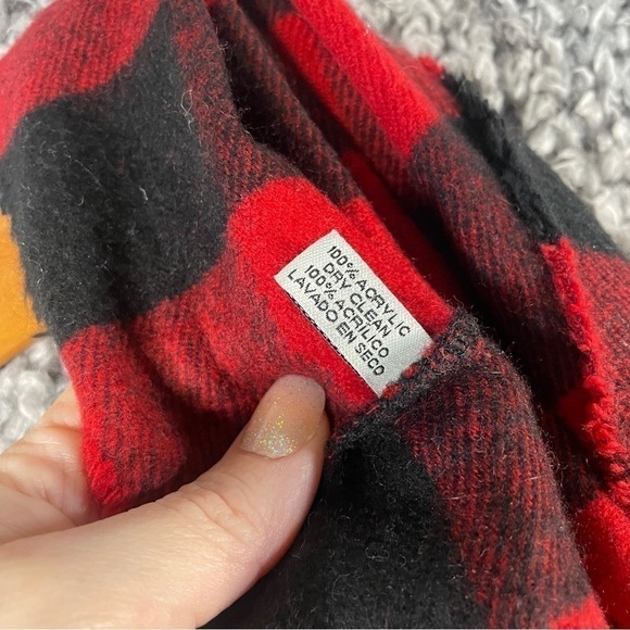 BUFFALO Plaid Infinity Scarf Wool Feel Raw Edge Red and Black - Picture 5 of 6